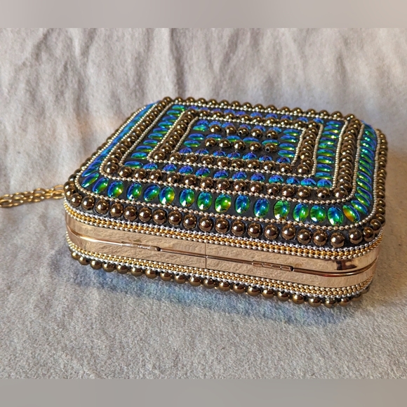 Lulu Square Mosaic Crossbody purse - Picture 3 of 7